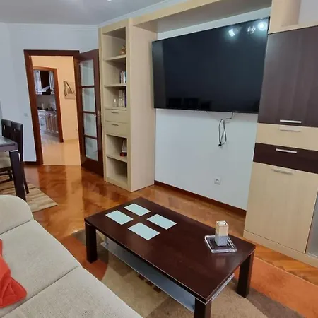Apartmán Beautiful Apartment With Terrace In Vila *