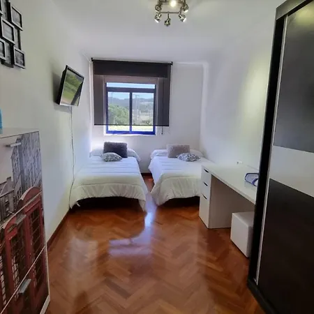 Beautiful Apartment With Terrace In Vila * Vilagarcia de Arousa