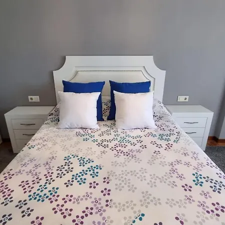 Apartmán Beautiful Apartment With Terrace In Vila